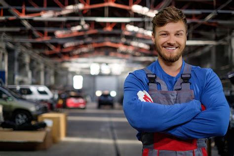 Les meilleurs garages à Poissy (78300) : prix, avis, horaires.